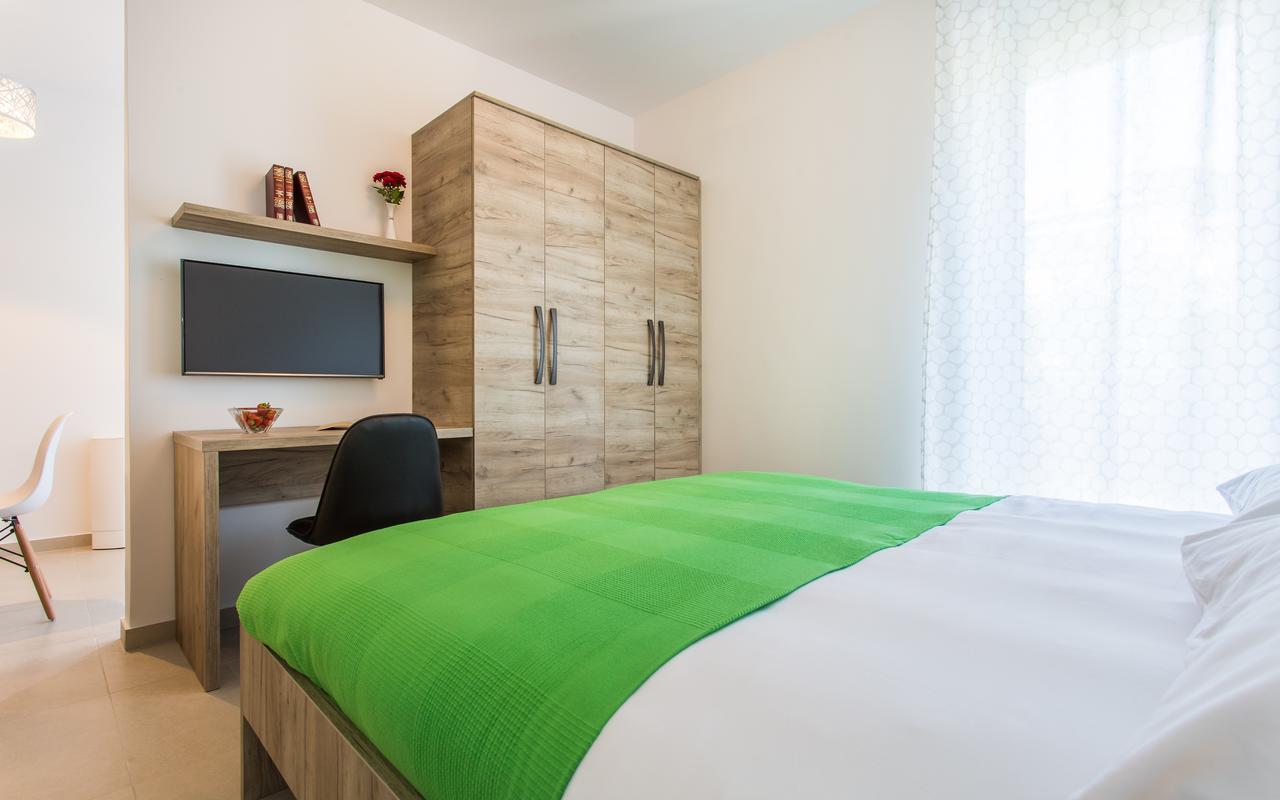Apartments Viktorija 2 Baska  Ngoại thất bức ảnh