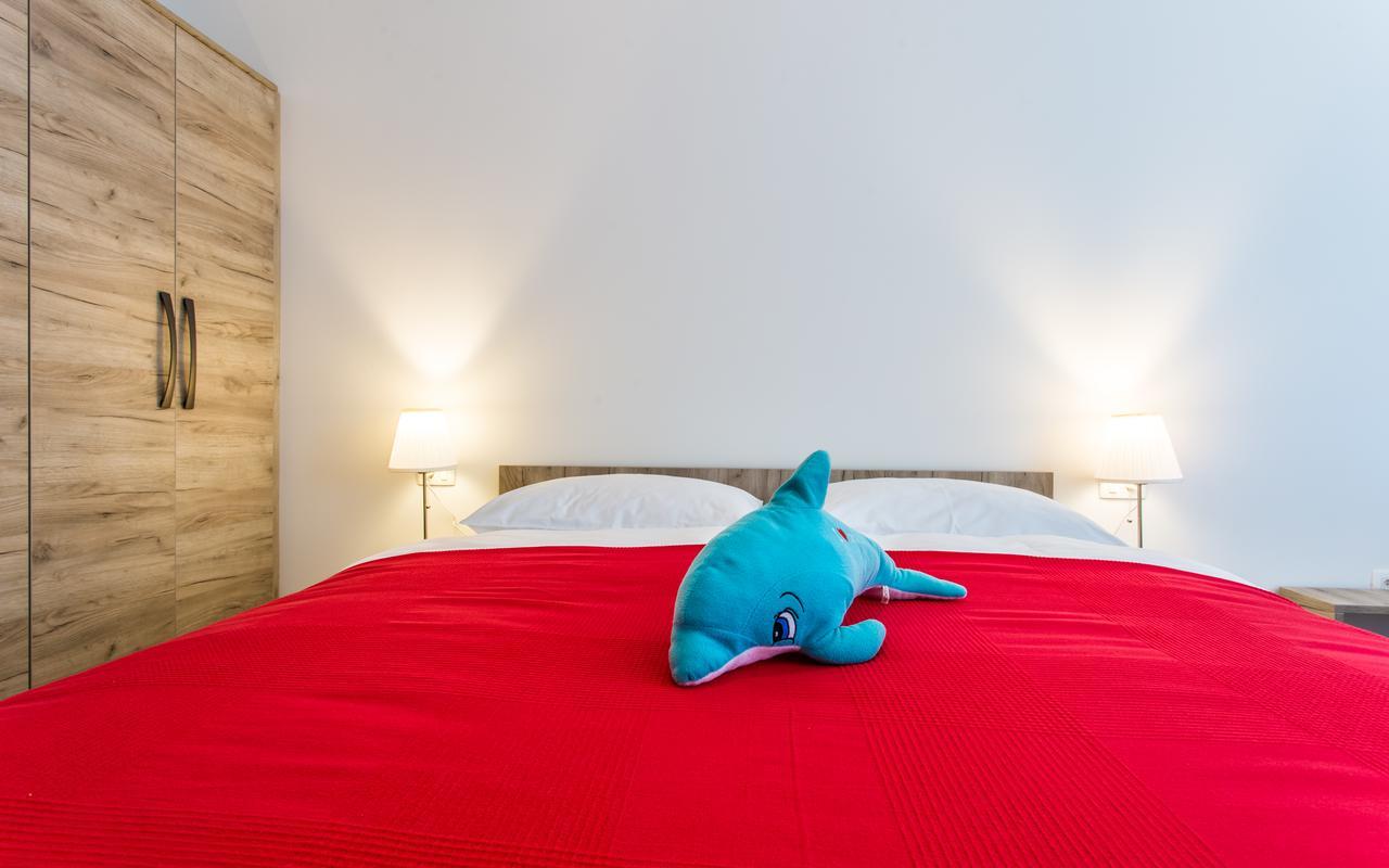 Apartments Viktorija 2 Baska  Ngoại thất bức ảnh