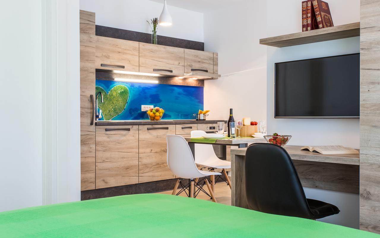 Apartments Viktorija 2 Baska  Ngoại thất bức ảnh